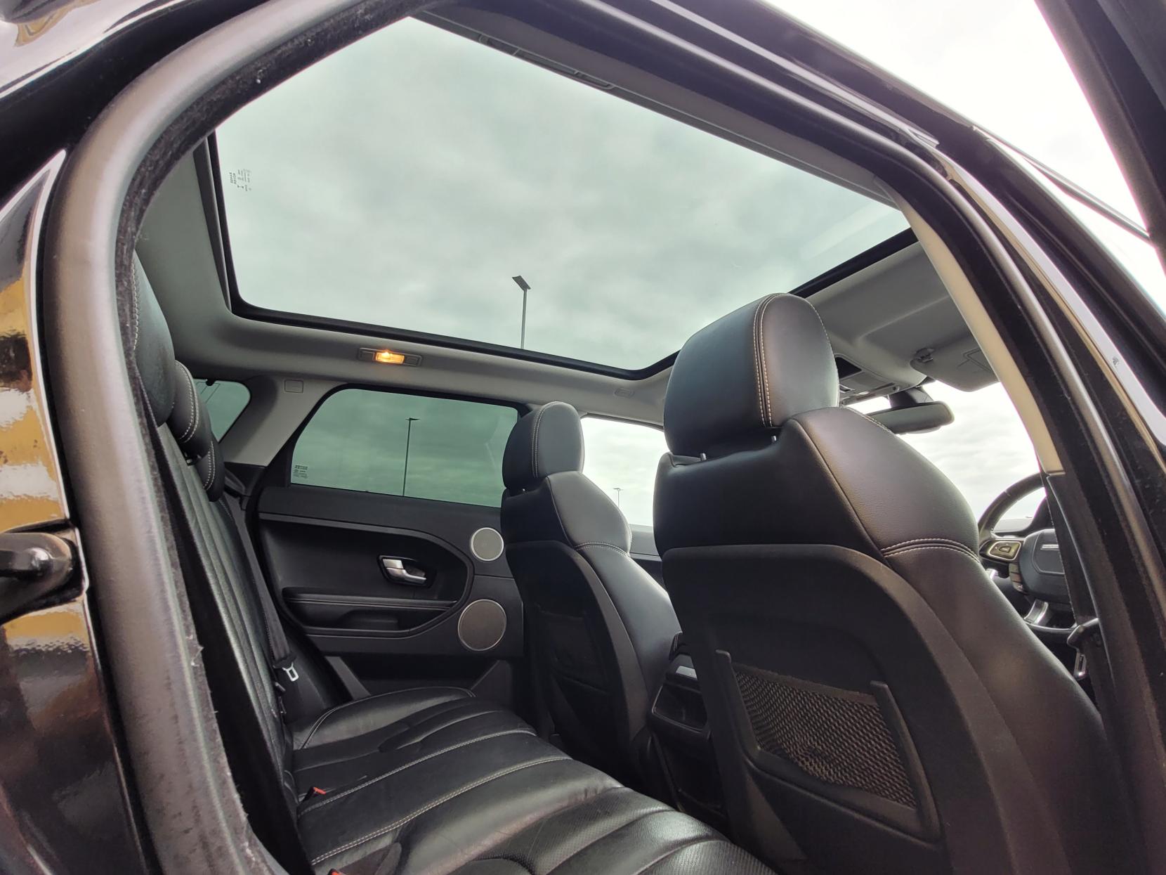 Land Rover Range Rover Evoque 2.2 SD4 Dynamic SUV 5dr Diesel Auto 4WD Euro 5 (s/s) (190 ps)