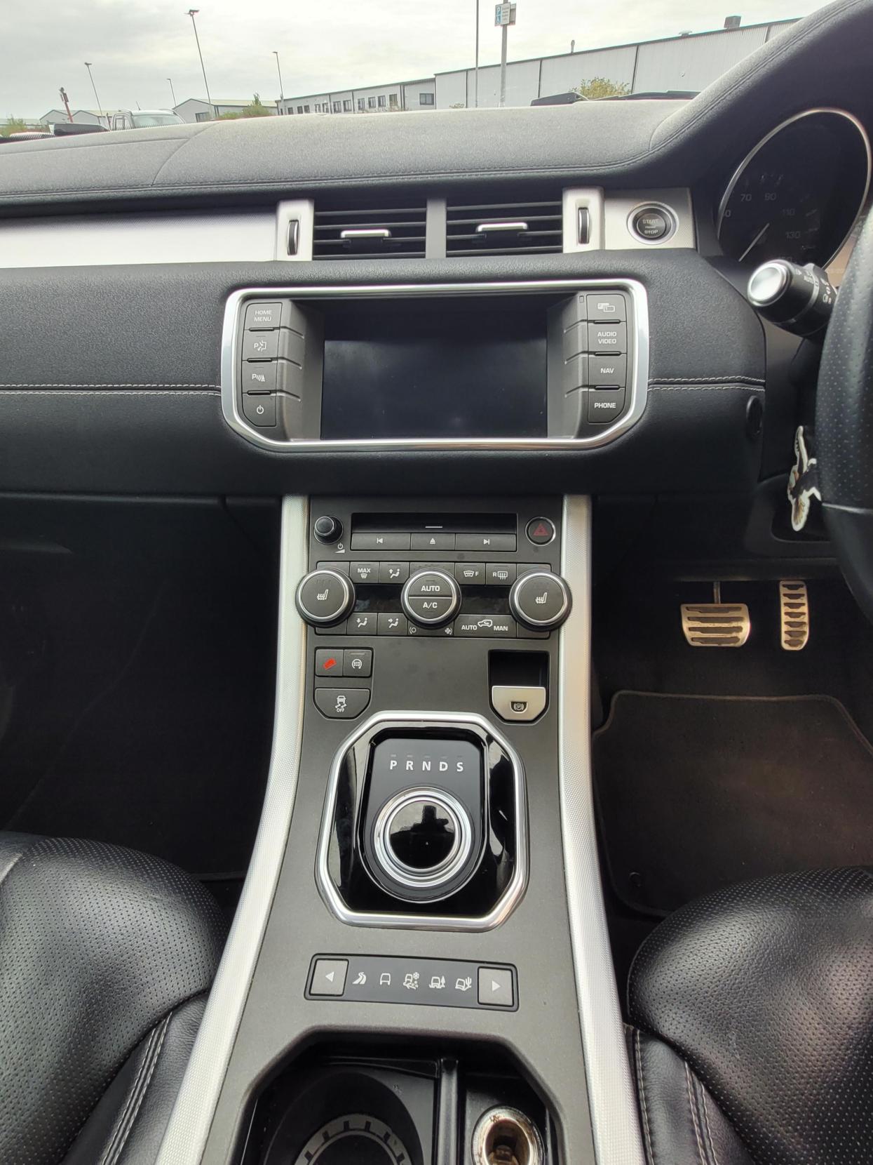 Land Rover Range Rover Evoque 2.2 SD4 Dynamic SUV 5dr Diesel Auto 4WD Euro 5 (s/s) (190 ps)
