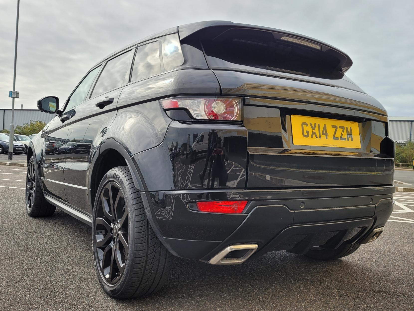 Land Rover Range Rover Evoque 2.2 SD4 Dynamic SUV 5dr Diesel Auto 4WD Euro 5 (s/s) (190 ps)