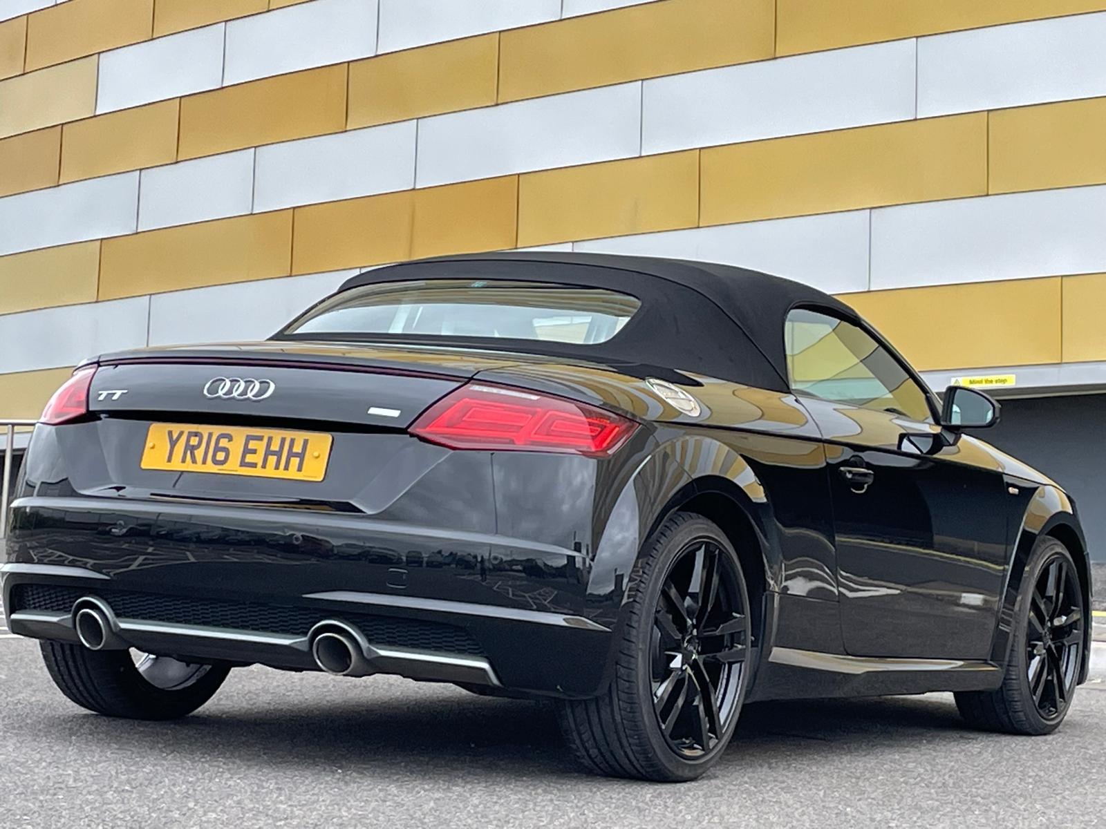 Audi TT 2.0 TDI ultra S line Roadster 2dr Diesel Manual Euro 6 (s/s) (184 ps)