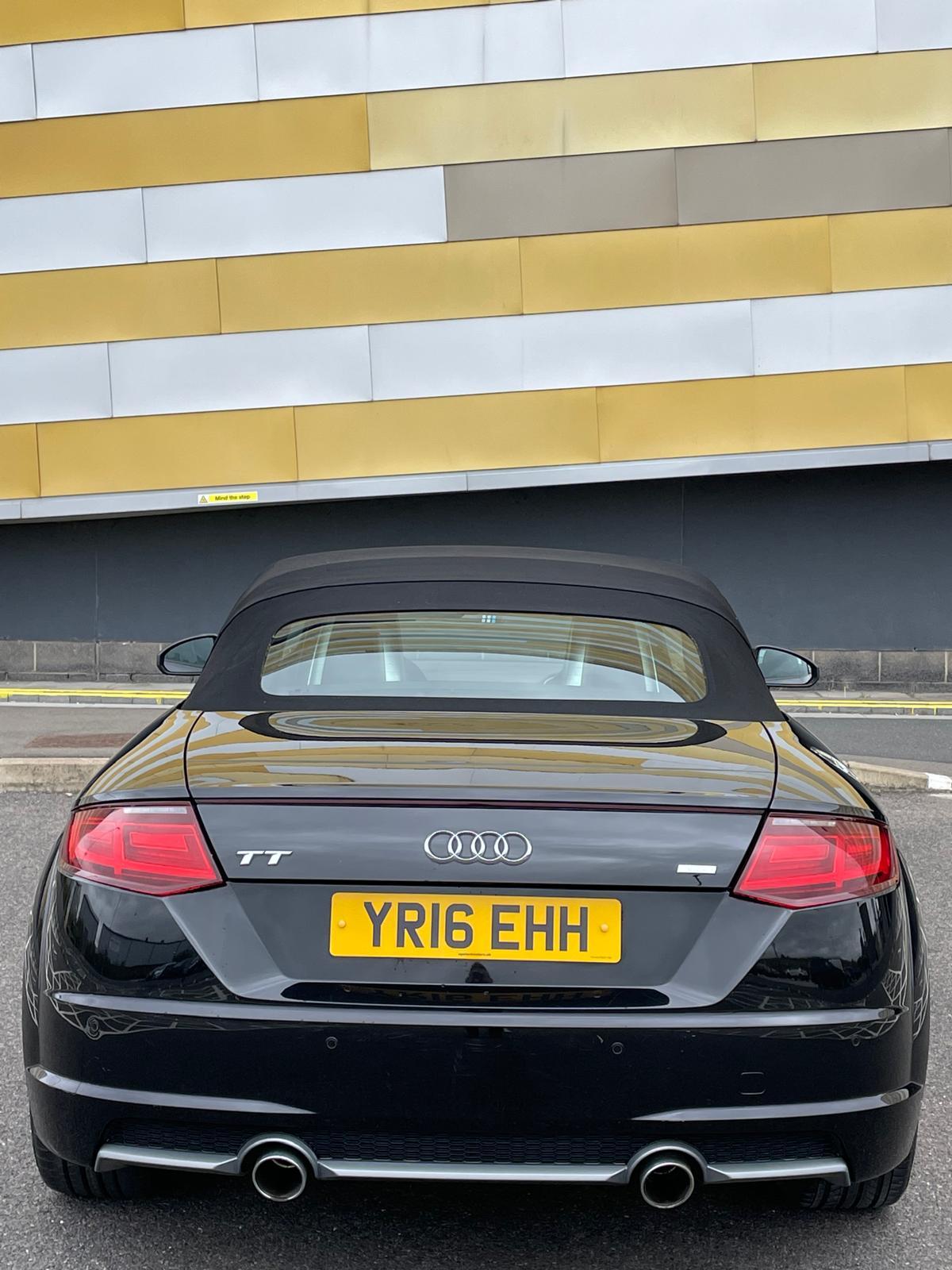 Audi TT 2.0 TDI ultra S line Roadster 2dr Diesel Manual Euro 6 (s/s) (184 ps)