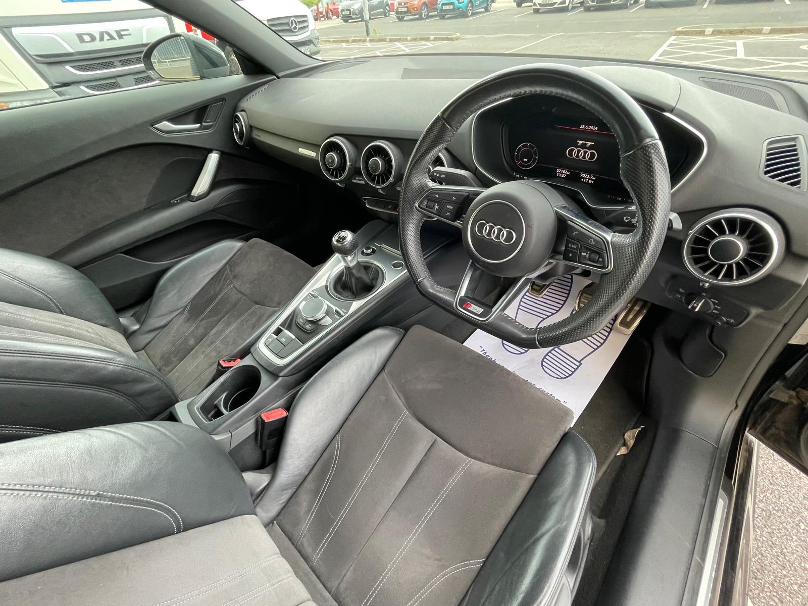 Audi TT 2.0 TDI ultra S line Roadster 2dr Diesel Manual Euro 6 (s/s) (184 ps)