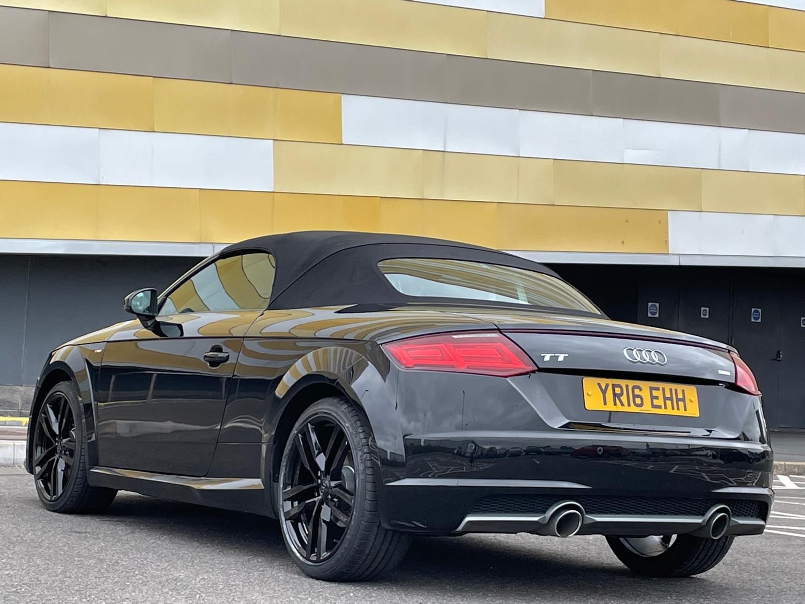 Audi TT 2.0 TDI ultra S line Roadster 2dr Diesel Manual Euro 6 (s/s) (184 ps)