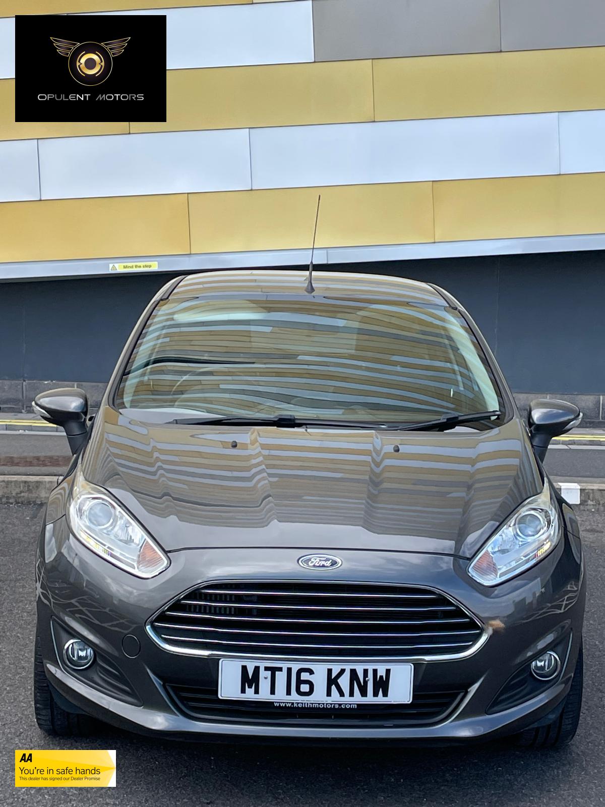 Ford Fiesta 1.0T EcoBoost Zetec Hatchback 5dr Petrol Powershift Euro 6 (100 ps)