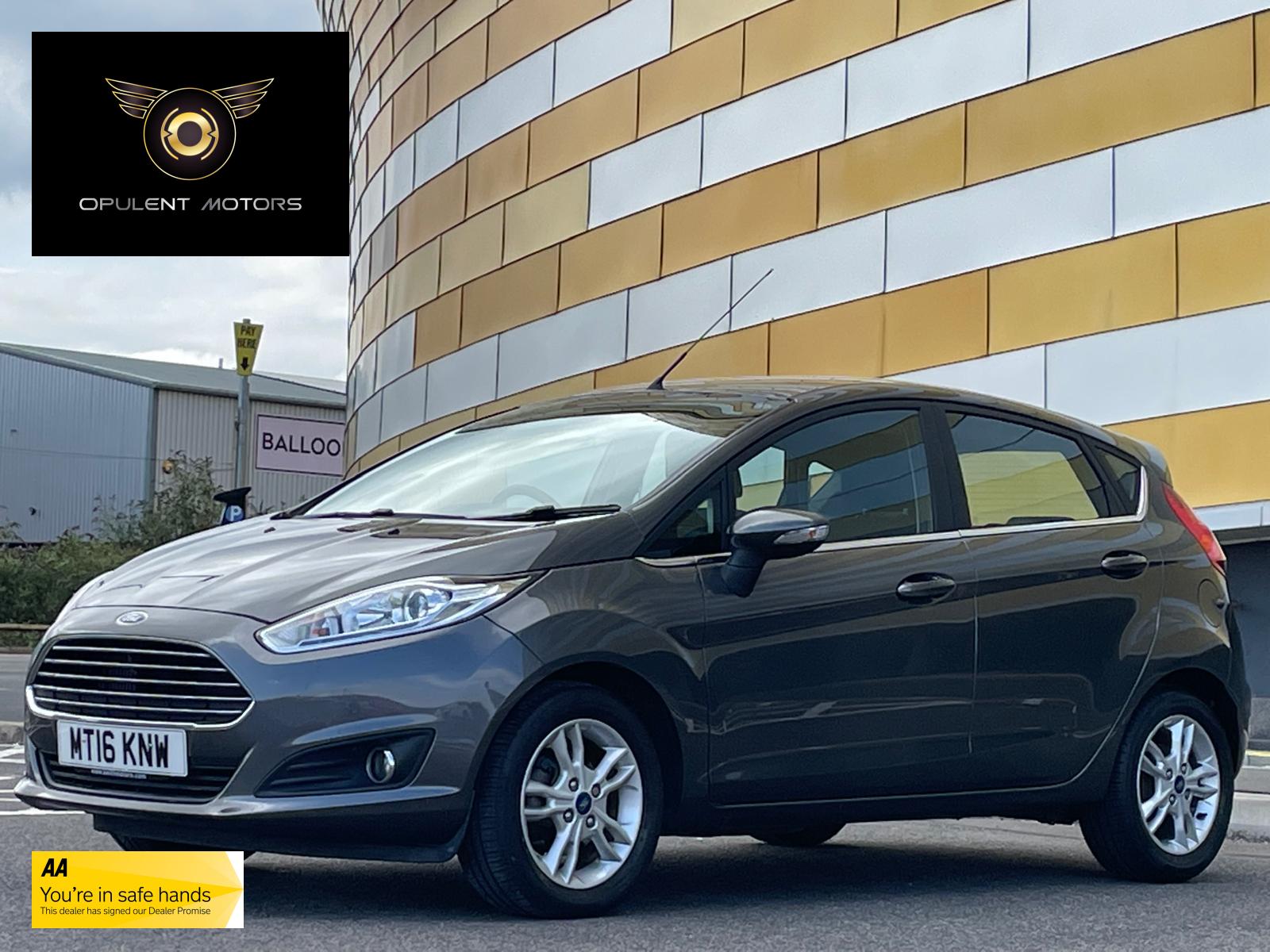 Ford Fiesta 1.0T EcoBoost Zetec Hatchback 5dr Petrol Powershift Euro 6 (100 ps)