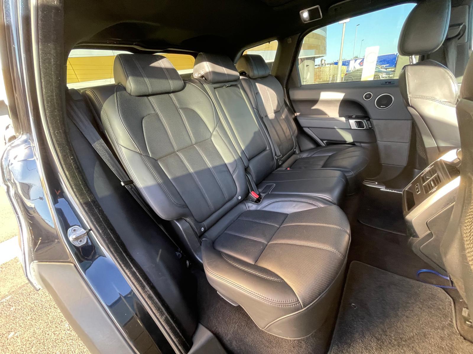 Land Rover Range Rover Sport 3.0 SD V6 HSE Dynamic SUV 5dr Diesel Auto 4WD Euro 5 (s/s) (292 ps)