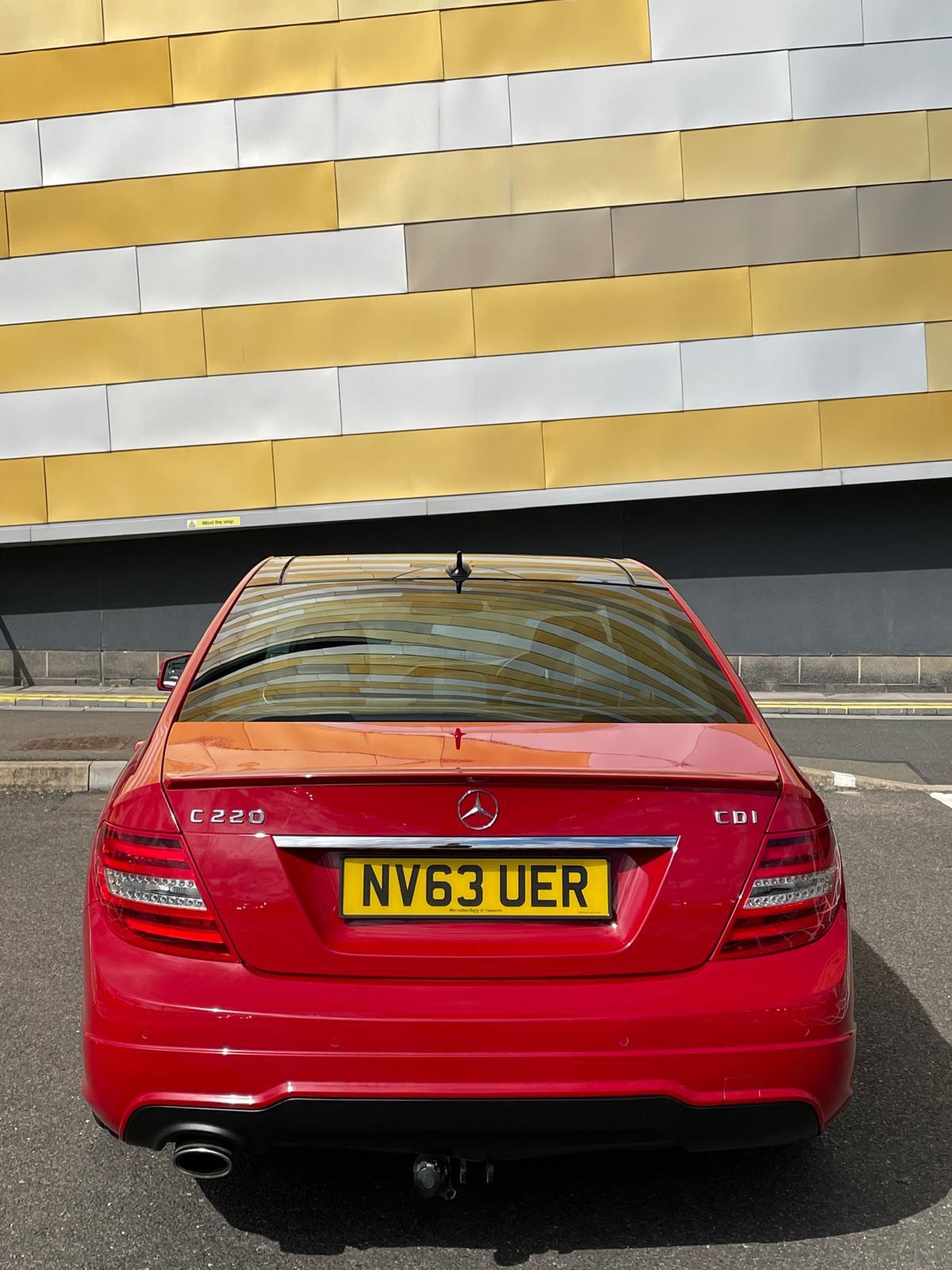 Mercedes-Benz C Class 2.1 C220 CDI AMG Sport Edition Saloon 4dr Diesel G-Tronic+ Euro 5 (s/s) (170 ps)