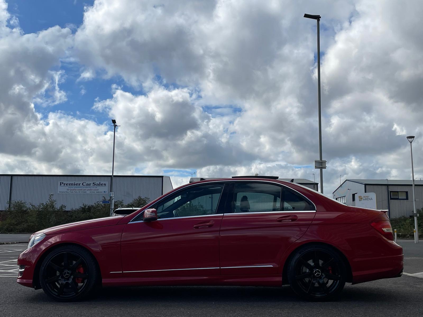 Mercedes-Benz C Class 2.1 C220 CDI AMG Sport Edition Saloon 4dr Diesel G-Tronic+ Euro 5 (s/s) (170 ps)