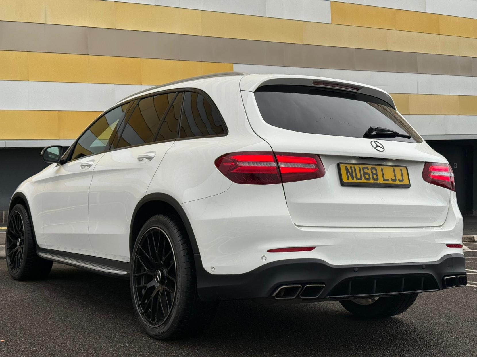 Mercedes-Benz GLC 2.0 GLC250 AMG Line SUV 5dr Petrol G-Tronic+ 4MATIC Euro 6 (s/s) (211 ps)