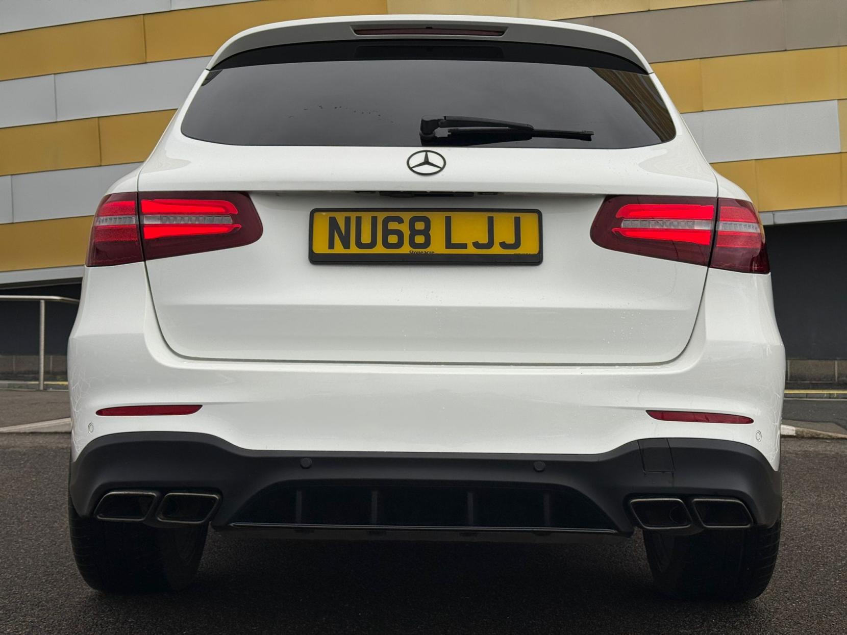 Mercedes-Benz GLC 2.0 GLC250 AMG Line SUV 5dr Petrol G-Tronic+ 4MATIC Euro 6 (s/s) (211 ps)