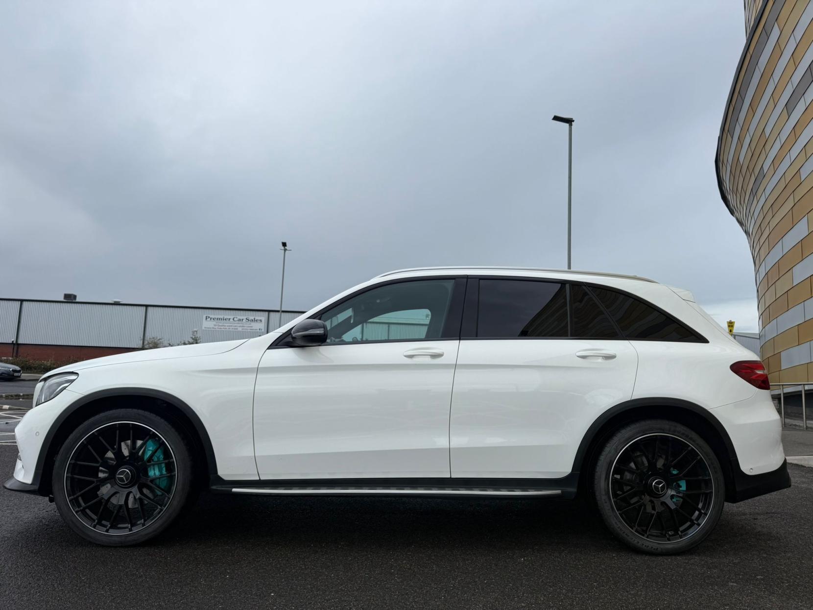 Mercedes-Benz GLC 2.0 GLC250 AMG Line SUV 5dr Petrol G-Tronic+ 4MATIC Euro 6 (s/s) (211 ps)
