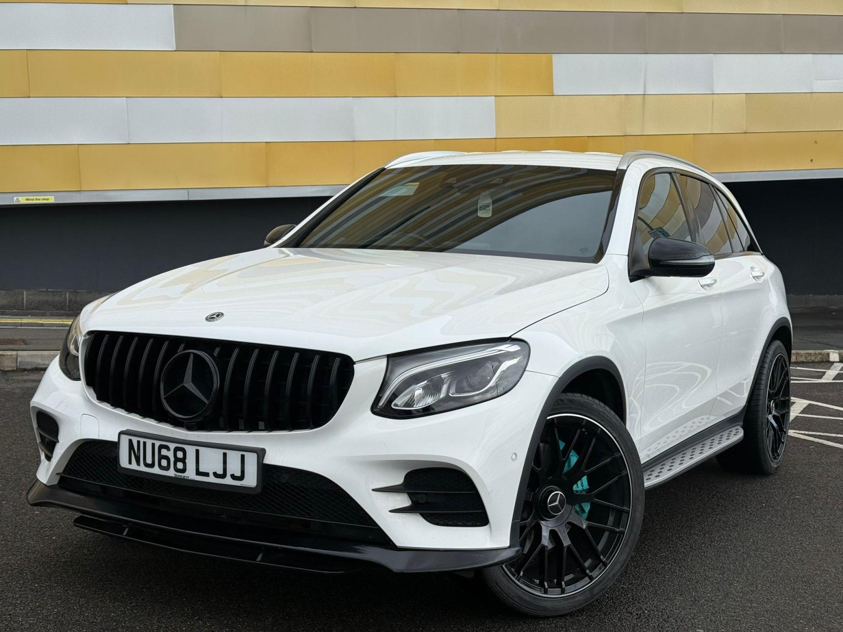 Mercedes-Benz GLC 2.0 GLC250 AMG Line SUV 5dr Petrol G-Tronic+ 4MATIC Euro 6 (s/s) (211 ps)