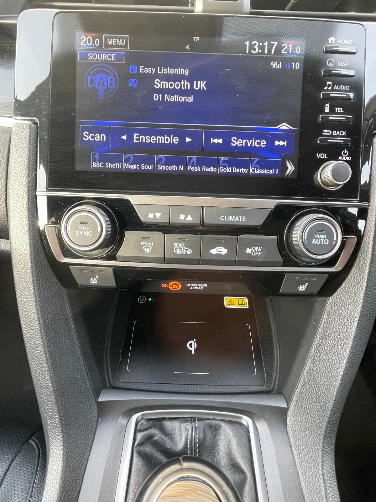 Honda Civic 1.0 VTEC Turbo EX Hatchback 5dr Petrol Manual Euro 6 (s/s) (126 ps)