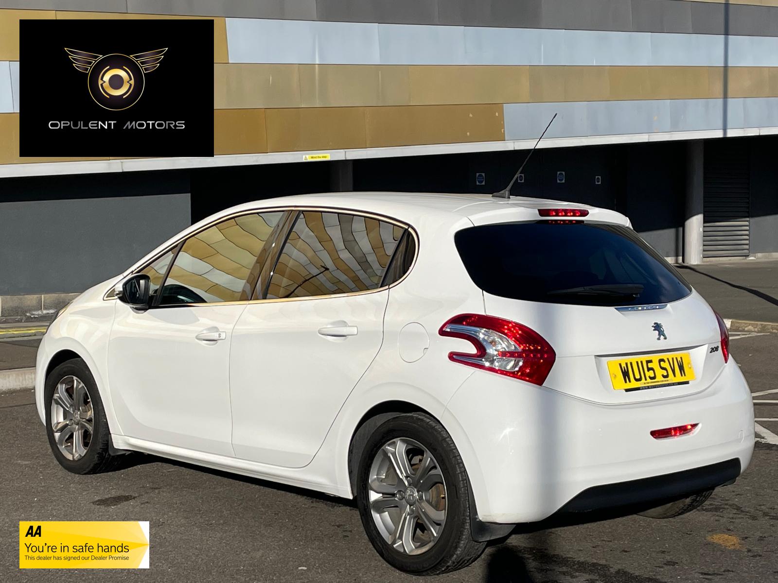 Peugeot 208 1.2 VTi PureTech Allure Hatchback 5dr Petrol Manual Euro 6 (82 ps)