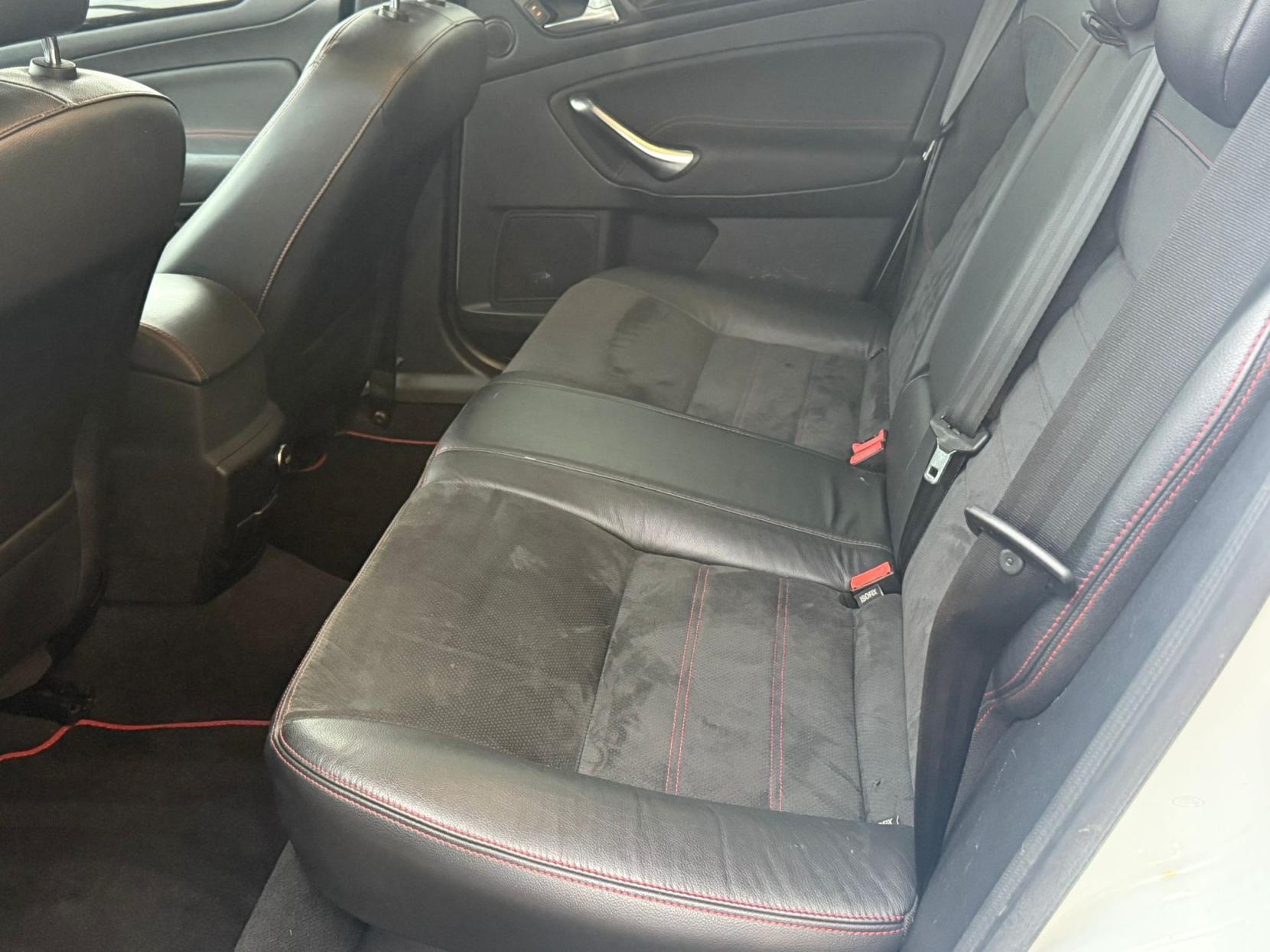 Ford Mondeo 2.2 TDCi Titanium X Sport Estate 5dr Diesel Manual Euro 5 (200 ps)