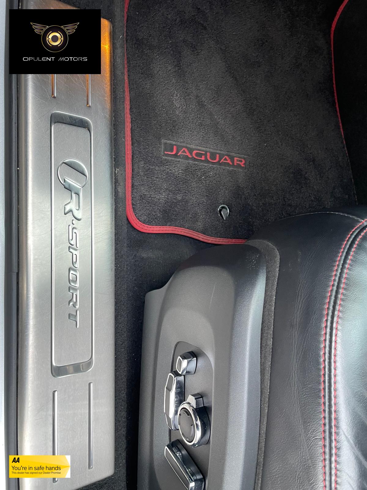 Jaguar XJ 3.0d V6 R-Sport Saloon 4dr Diesel Auto Euro 6 (s/s) (300 ps)