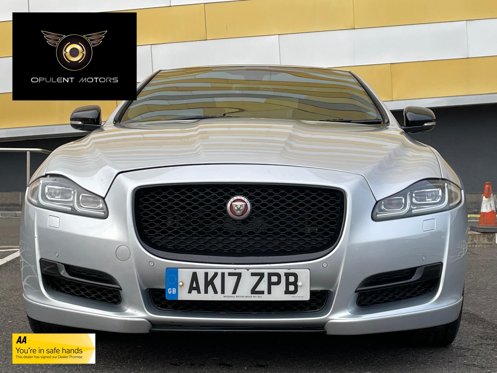 Jaguar XJ 3.0d V6 R-Sport Saloon 4dr Diesel Auto Euro 6 (s/s) (300 ps)