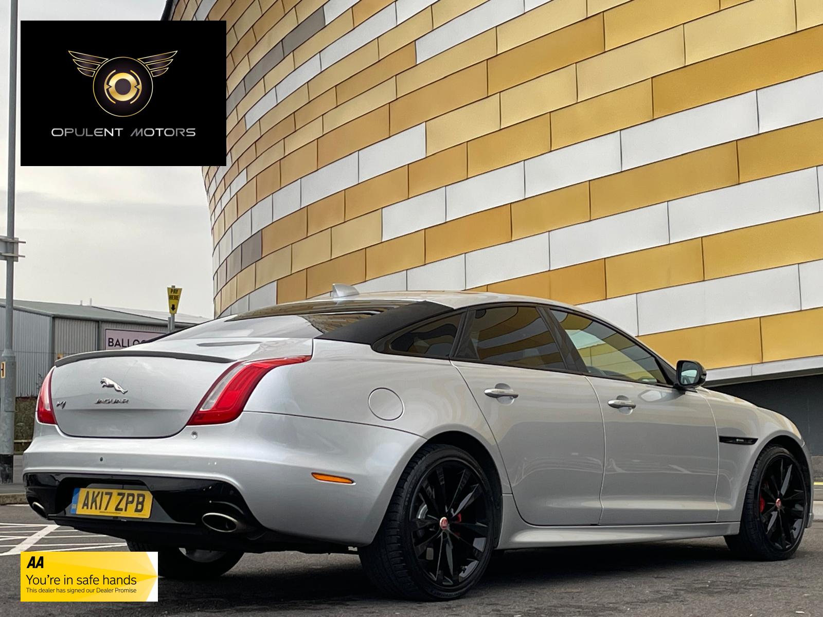 Jaguar XJ 3.0d V6 R-Sport Saloon 4dr Diesel Auto Euro 6 (s/s) (300 ps)