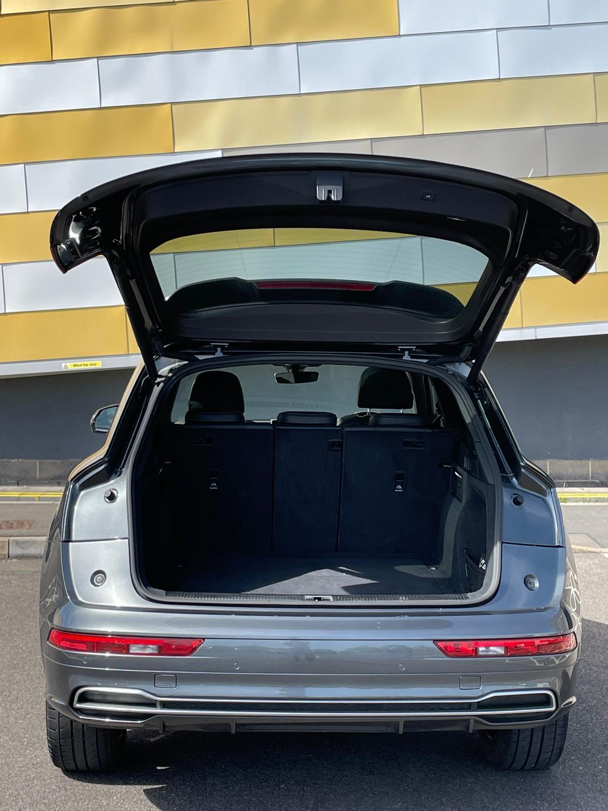 Audi Q5 2.0 TDI 40 S line SUV 5dr Diesel S Tronic quattro Euro 6 (s/s) (190 ps)