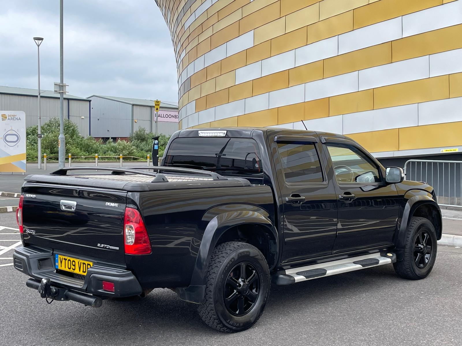 Isuzu Rodeo 2.5 TD Denver Pickup 4dr Diesel Manual 4WD (213 g/km, 134 bhp)