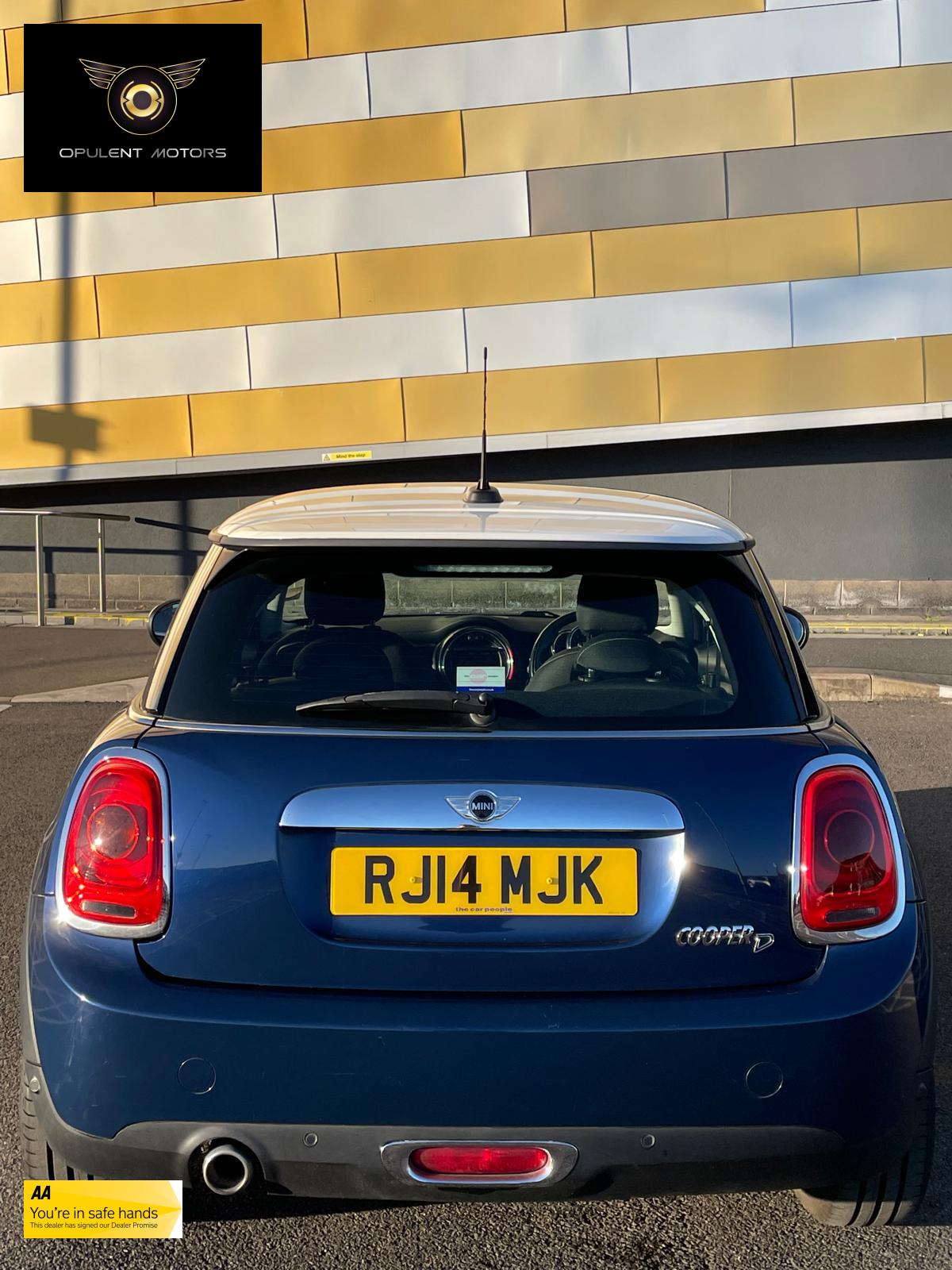 MINI Hatch 1.5 Cooper D Hatchback 3dr Diesel Manual Euro 6 (s/s) (116 ps)