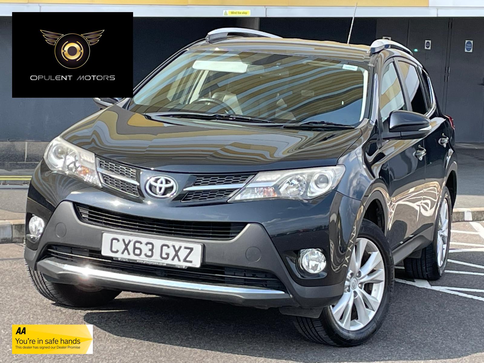 Toyota RAV4 2.2 D-4D Invincible SUV 5dr Diesel Manual 4WD Euro 5 (150 ps)