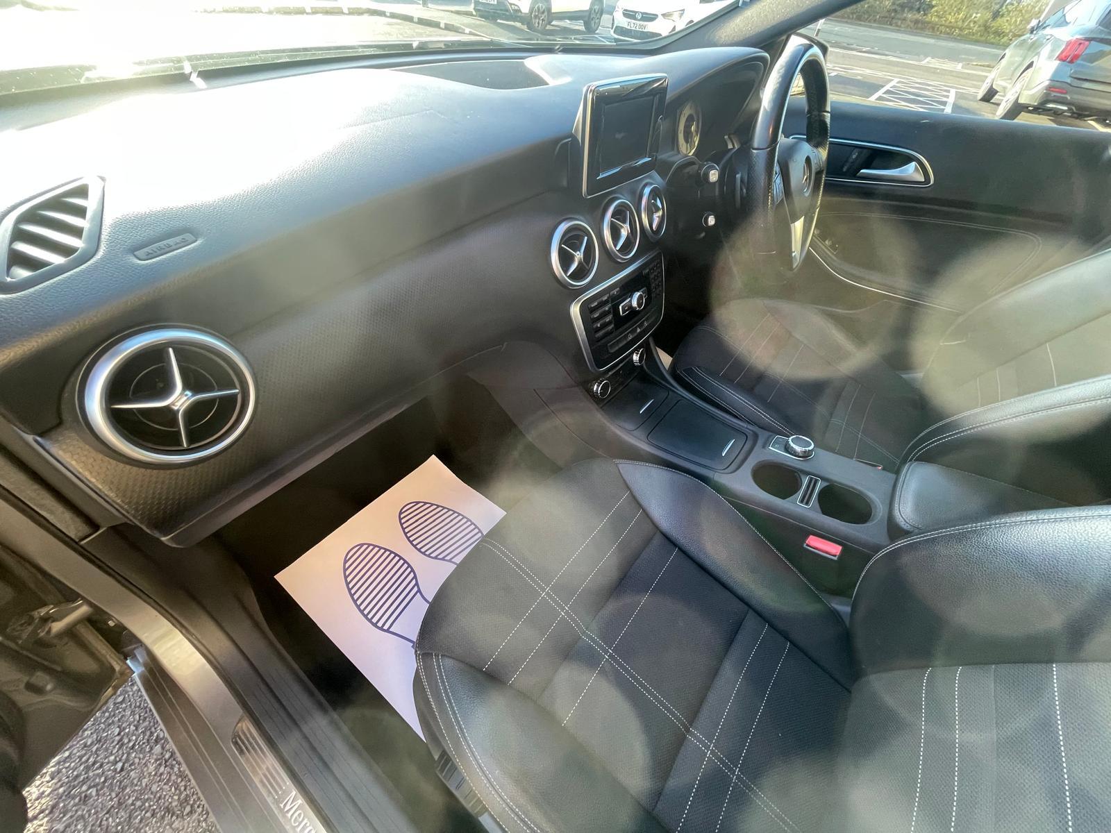 Mercedes-Benz A Class 2.1 A200 CDI Sport Hatchback 5dr Diesel 7G-DCT Euro 6 (s/s) (136 ps)