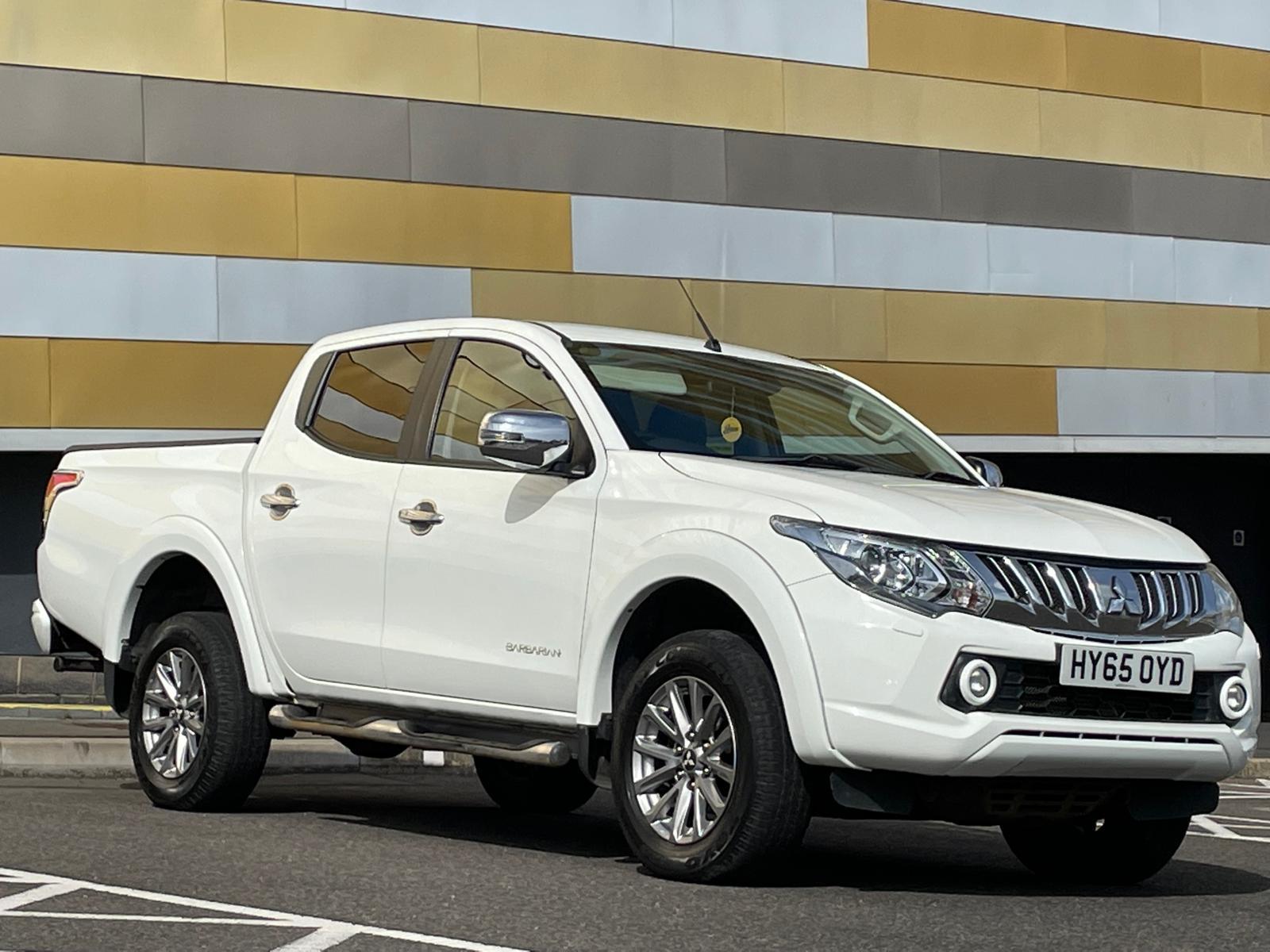 Mitsubishi L200 2.4 DI-D DC Barbarian Pickup Double Cab 4dr Diesel Manual 4WD Euro 5 (178 ps)