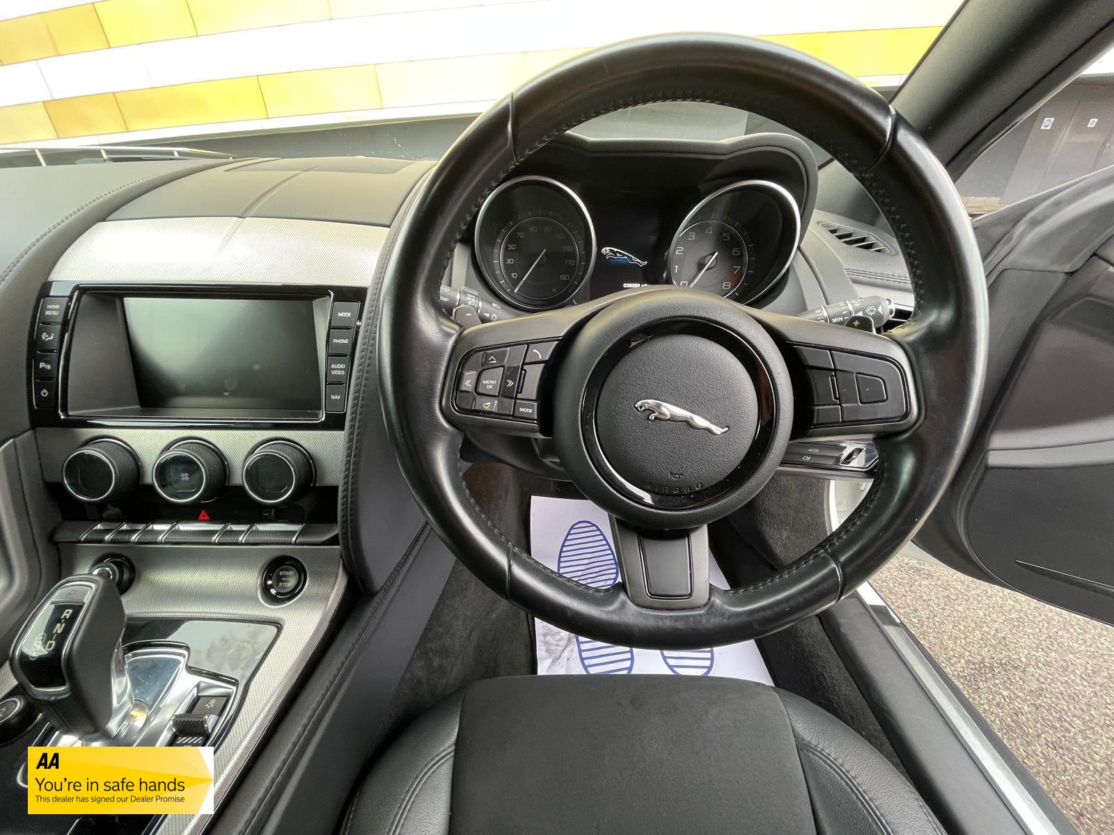 Jaguar F-Type 3.0 V6 Coupe 2dr Petrol Auto Euro 5 (s/s) (340 ps)