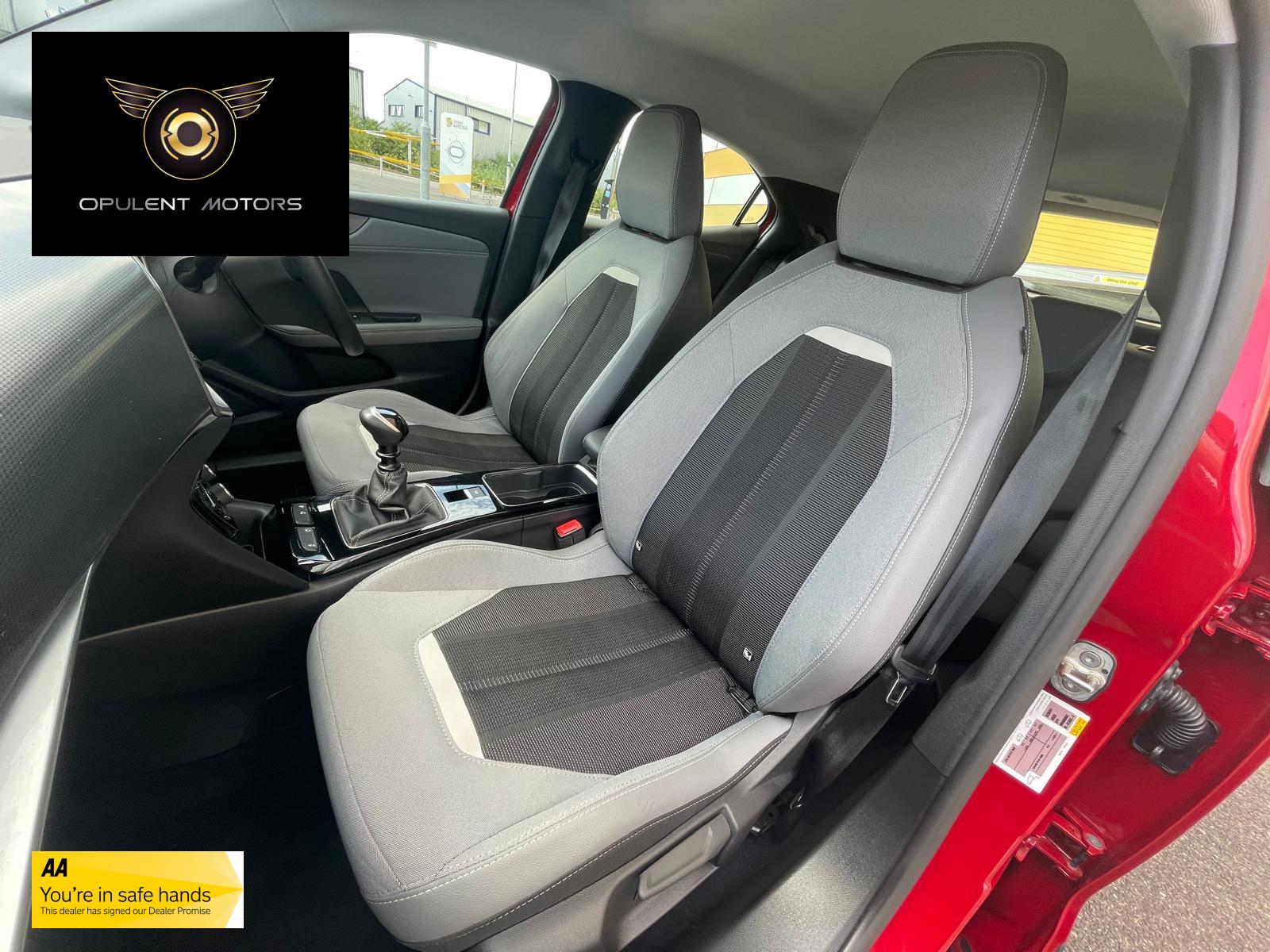 Vauxhall Mokka 1.2 Turbo Elite Nav SUV 5dr Petrol Manual Euro 6 (s/s) (100 ps)