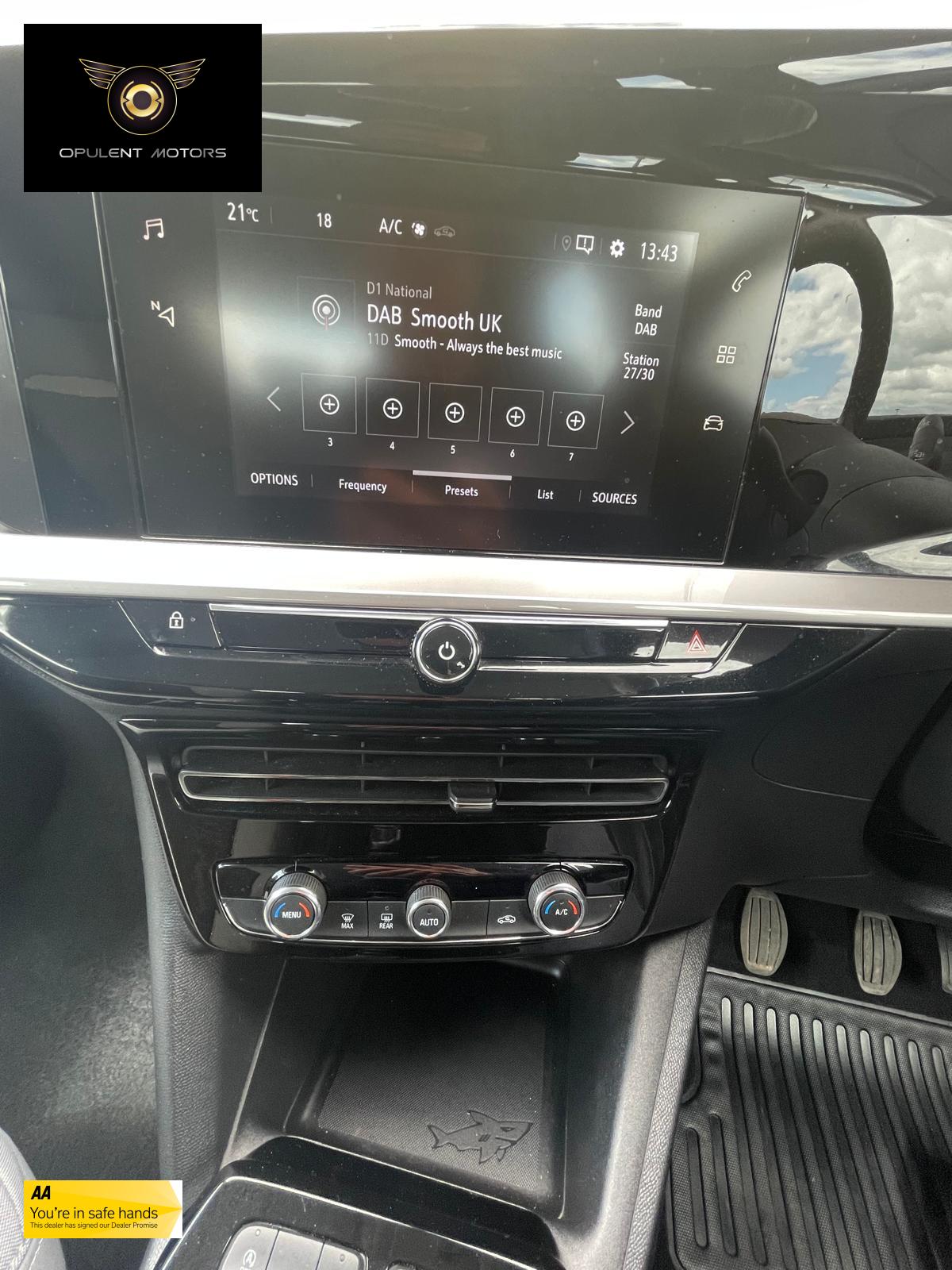Vauxhall Mokka 1.2 Turbo Elite Nav SUV 5dr Petrol Manual Euro 6 (s/s) (100 ps)