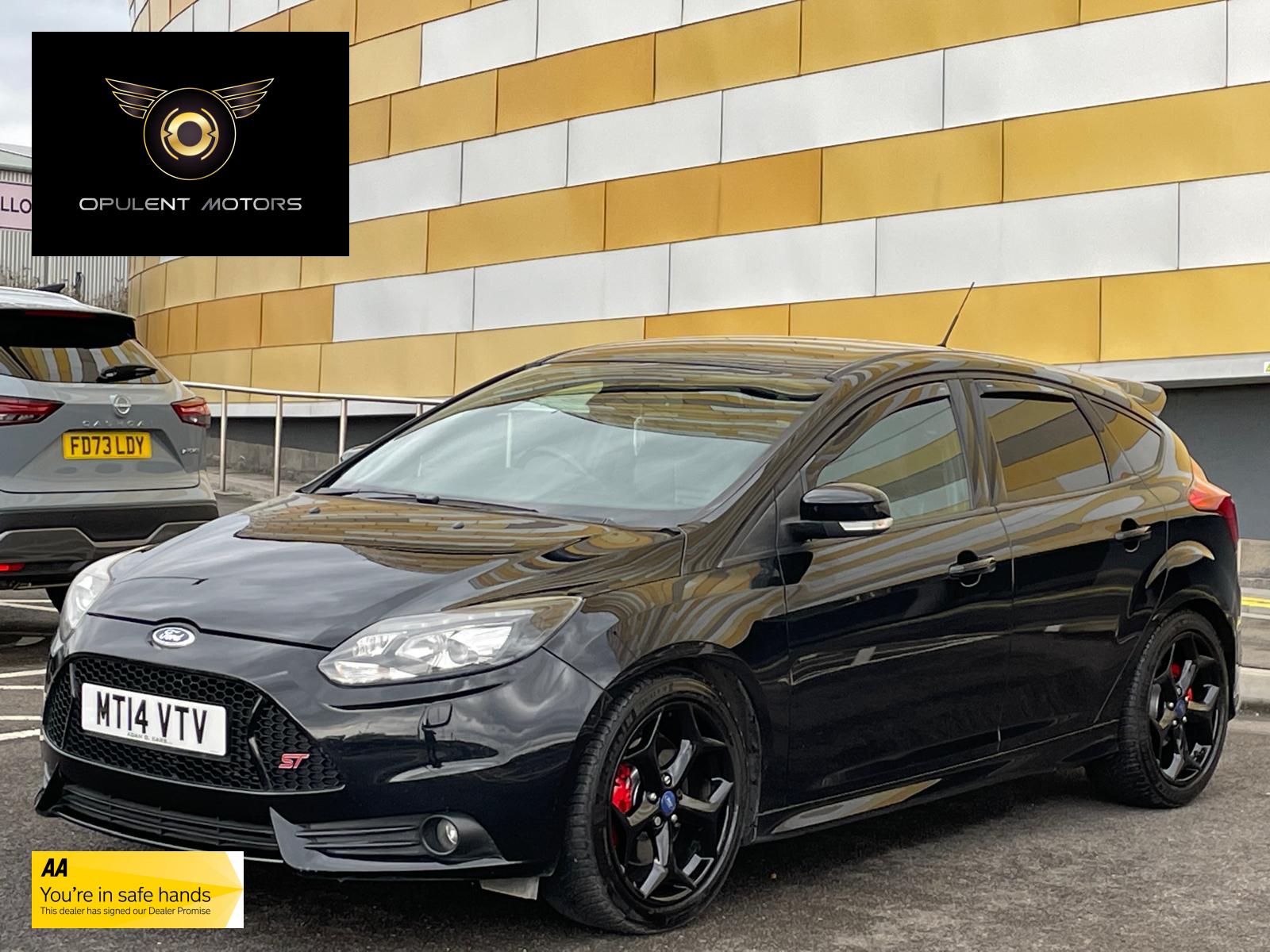 Ford Focus 2.0T EcoBoost ST-3 Hatchback 5dr Petrol Manual Euro 5 (s/s) (250 ps)