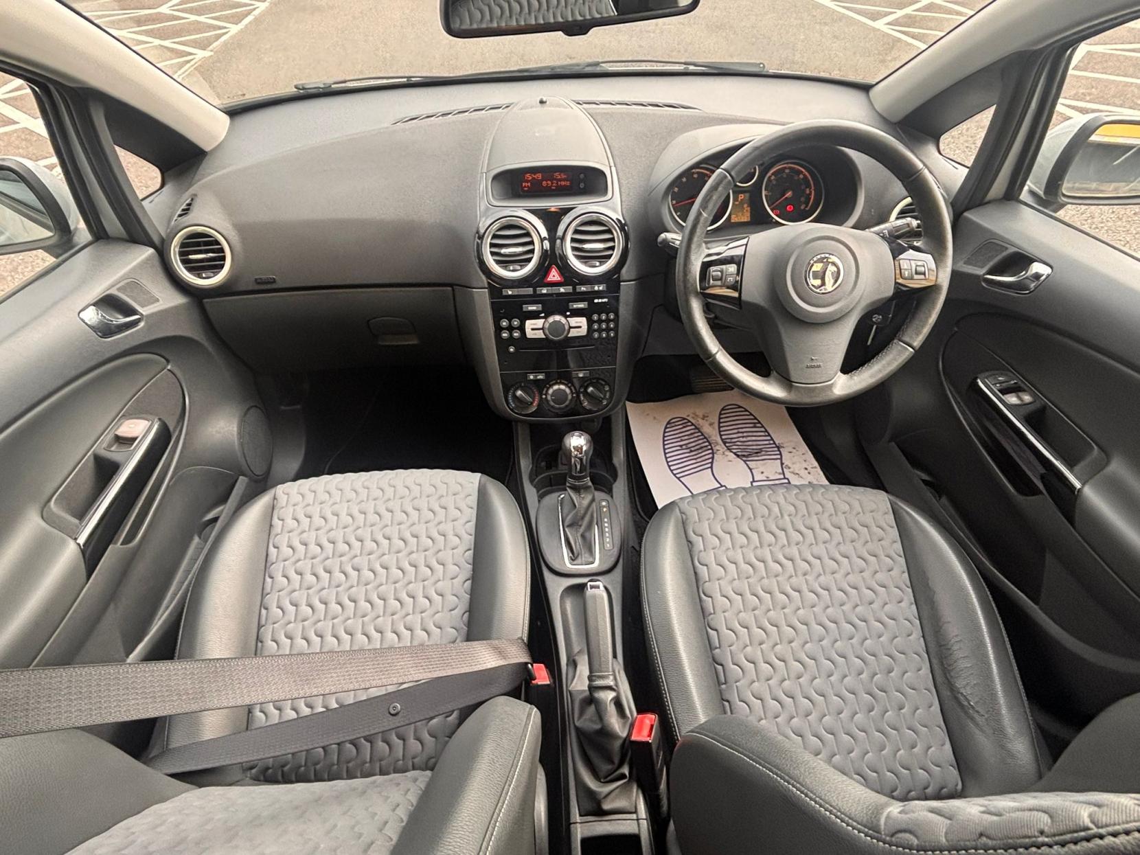 Vauxhall Corsa 1.4 16V SE Hatchback 5dr Petrol Auto Euro 5 (100 ps)