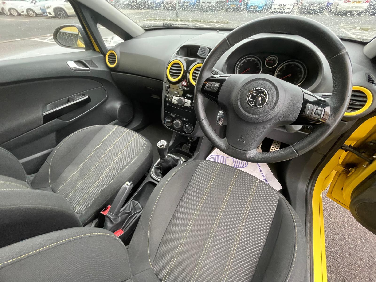 Vauxhall Corsa 1.2 16V Limited Edition Hatchback 3dr Petrol Manual Euro 5 (85 ps)