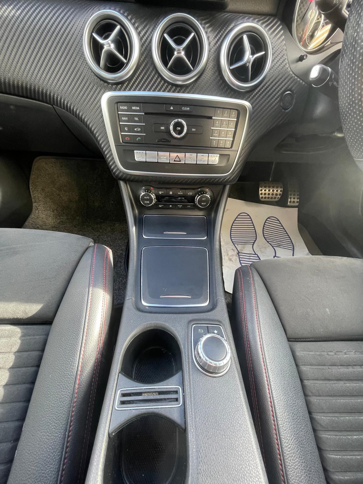 Mercedes-Benz A Class 1.6 A180 AMG Line (Premium) Hatchback 5dr Petrol 7G-DCT Euro 6 (s/s) (122 ps)