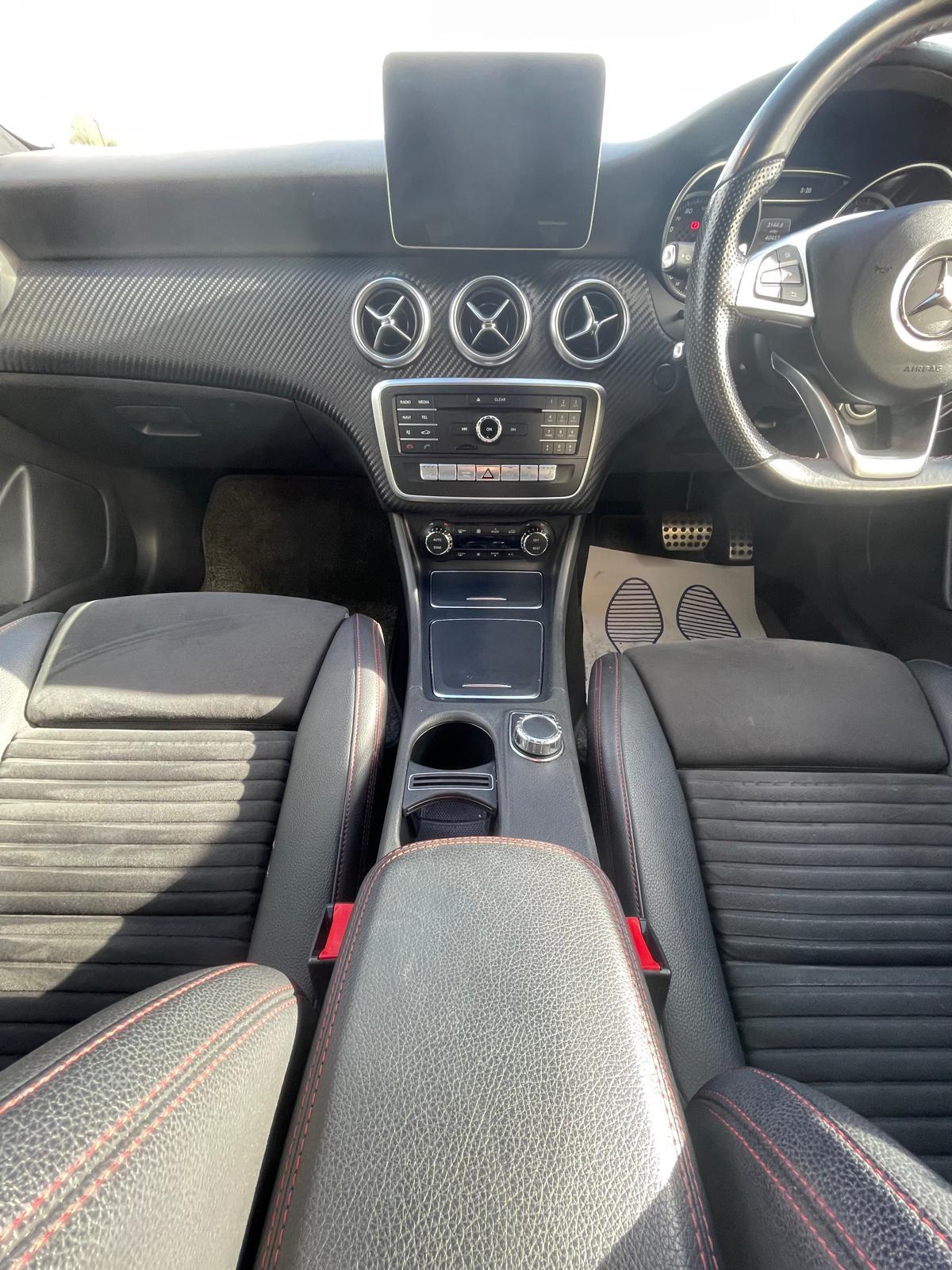 Mercedes-Benz A Class 1.6 A180 AMG Line (Premium) Hatchback 5dr Petrol 7G-DCT Euro 6 (s/s) (122 ps)