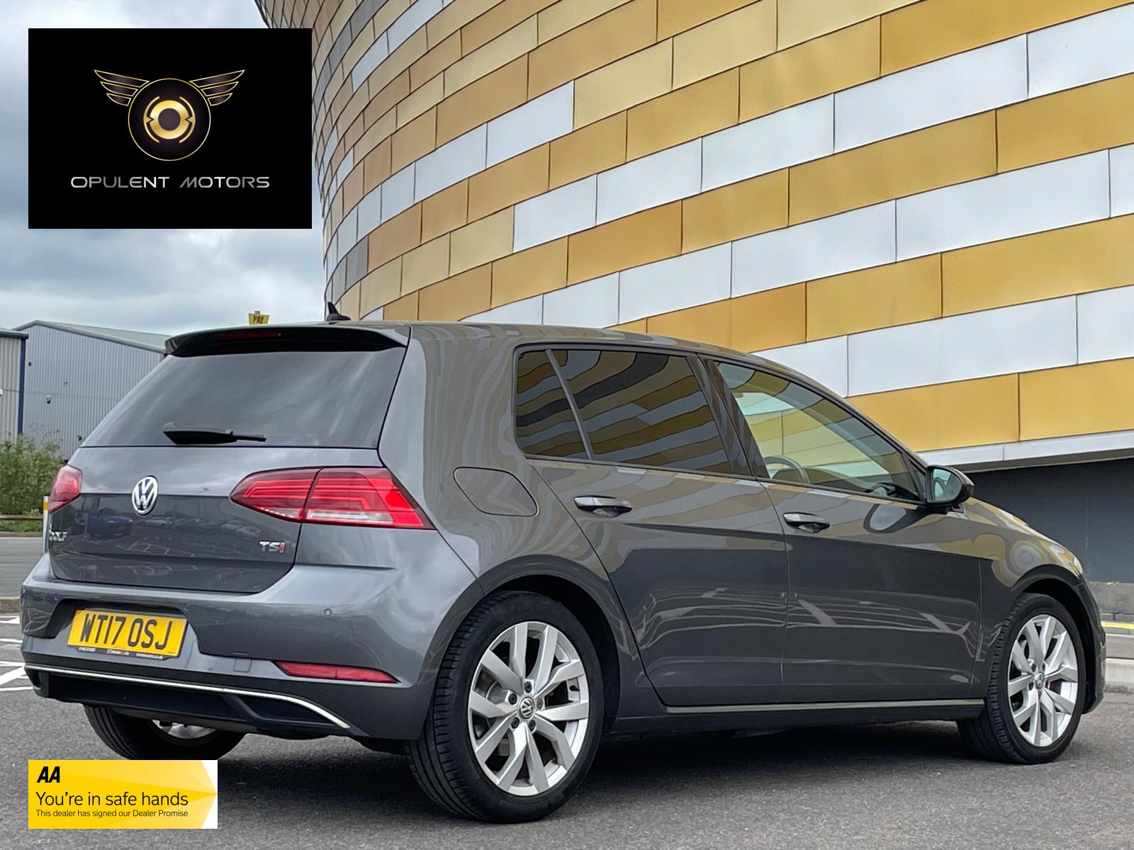 Volkswagen Golf 1.4 TSI BlueMotion Tech SE Nav Hatchback 5dr Petrol DSG Euro 6 (s/s) (125 ps)