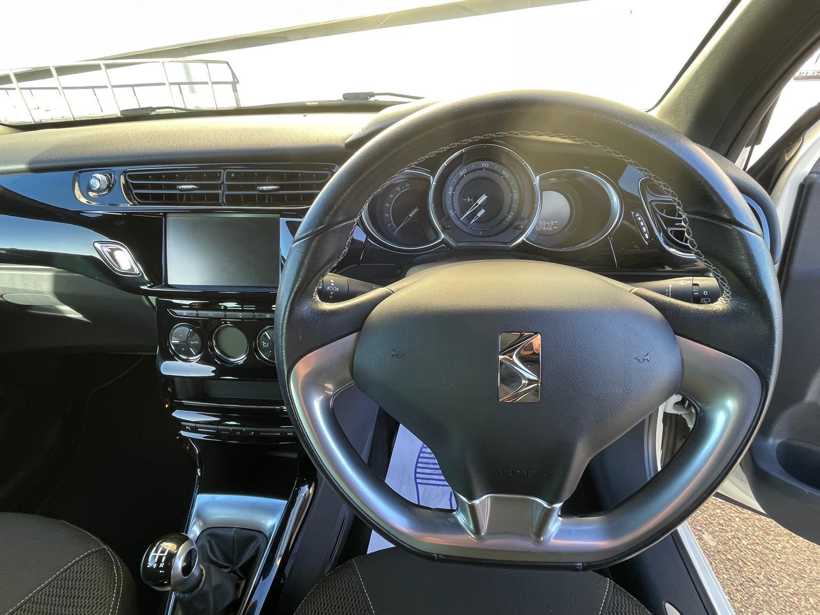 DS AUTOMOBILES DS 3 1.2 PureTech Parthenon Cream Hatchback 3dr Petrol Manual Euro 6 (s/s) (110 ps)