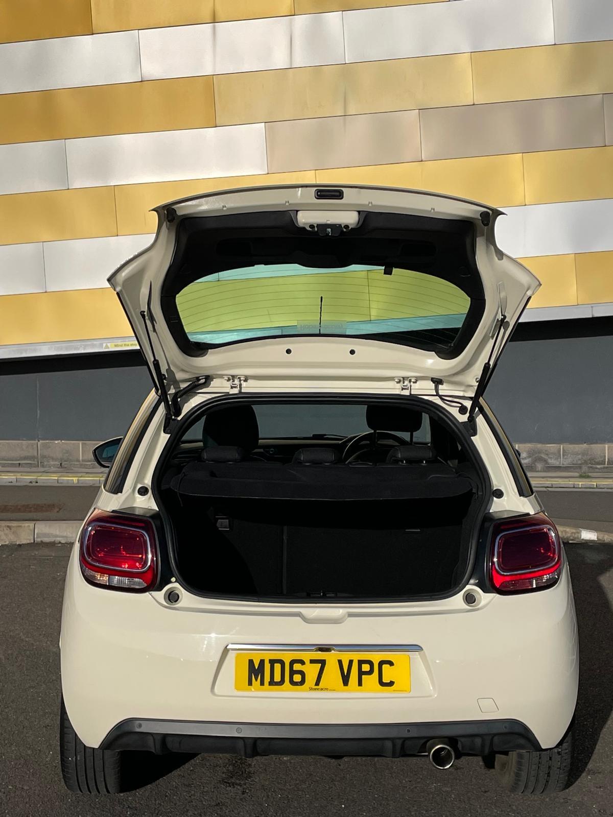 DS AUTOMOBILES DS 3 1.2 PureTech Parthenon Cream Hatchback 3dr Petrol Manual Euro 6 (s/s) (110 ps)