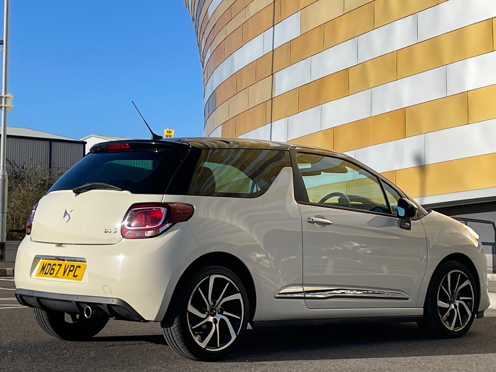 DS AUTOMOBILES DS 3 1.2 PureTech Parthenon Cream Hatchback 3dr Petrol Manual Euro 6 (s/s) (110 ps)