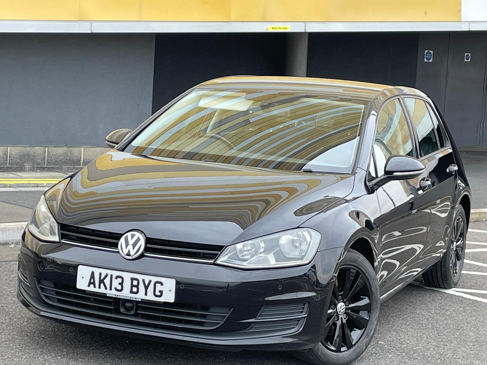 Volkswagen Golf 1.6 TDI BlueMotion Tech SE Hatchback 5dr Diesel Manual Euro 5 (s/s) (105 ps)