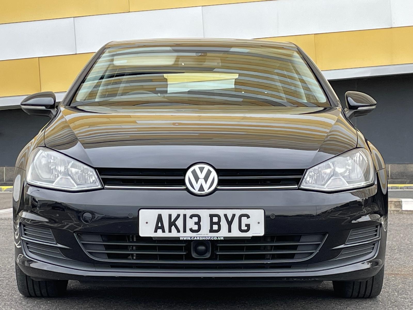 Volkswagen Golf 1.6 TDI BlueMotion Tech SE Hatchback 5dr Diesel Manual Euro 5 (s/s) (105 ps)