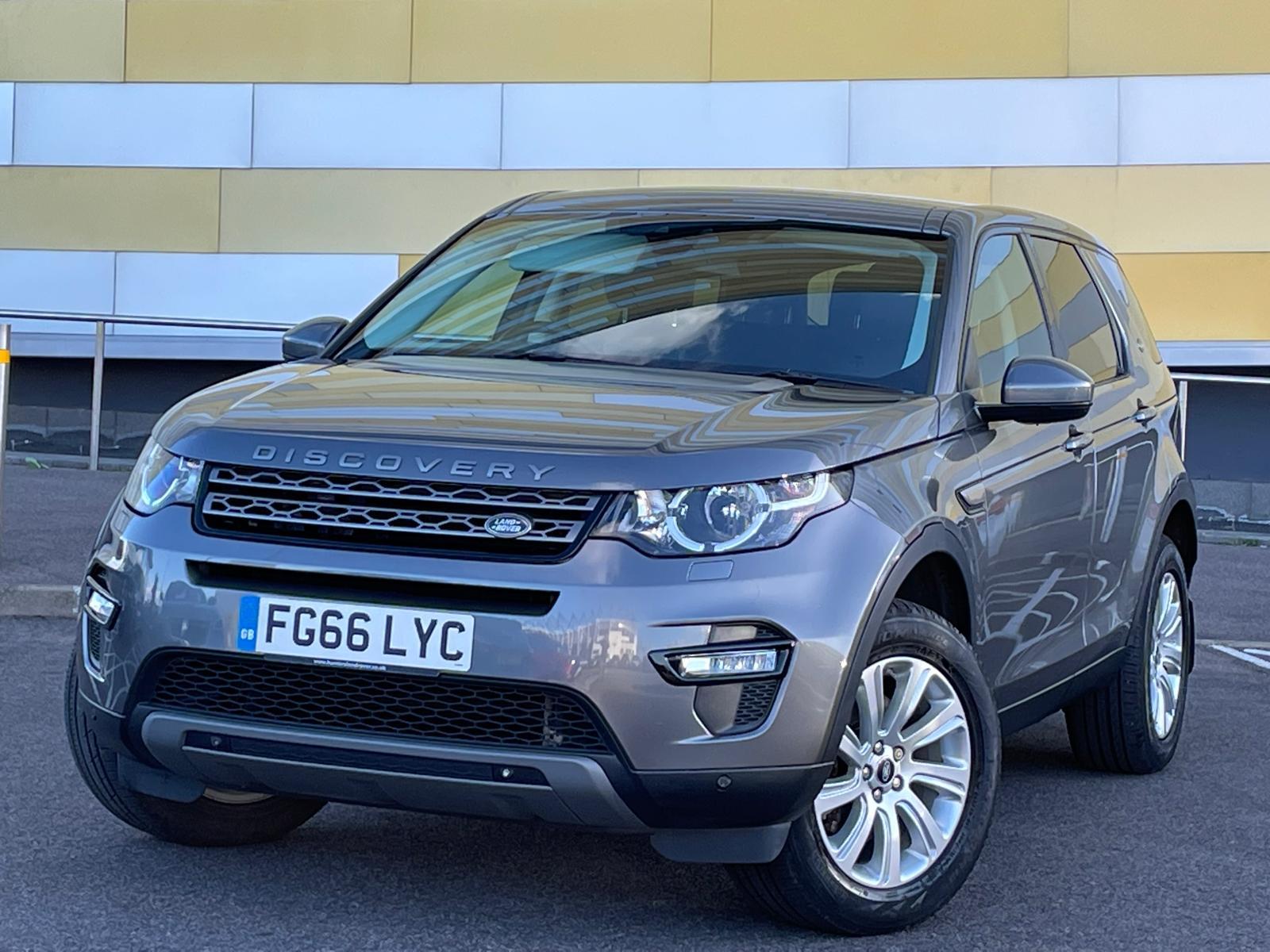 Land Rover Discovery Sport 2.0 TD4 SE Tech SUV 5dr Diesel Manual 4WD Euro 6 (s/s) (180 ps)