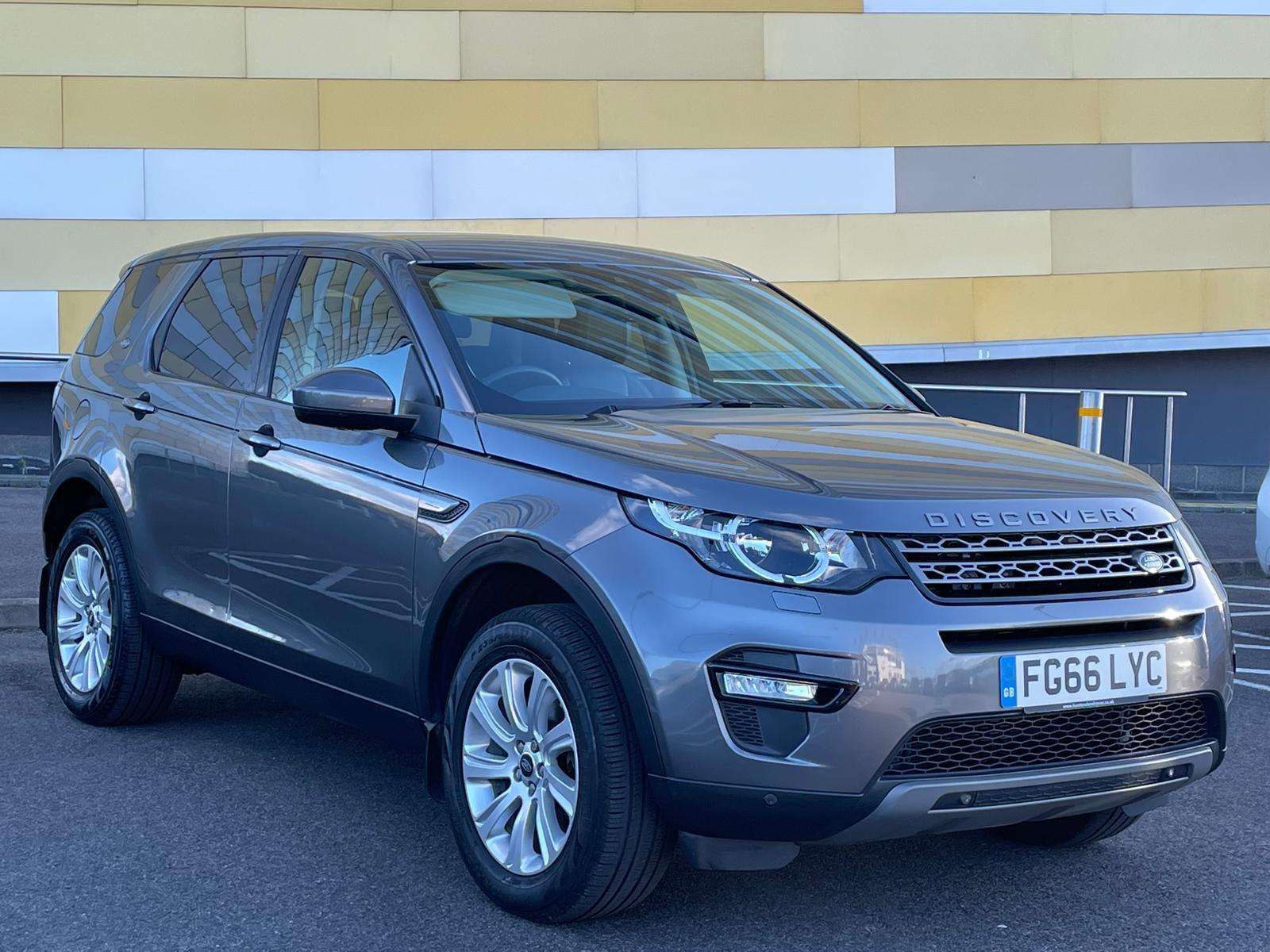 Land Rover Discovery Sport 2.0 TD4 SE Tech SUV 5dr Diesel Manual 4WD Euro 6 (s/s) (180 ps)