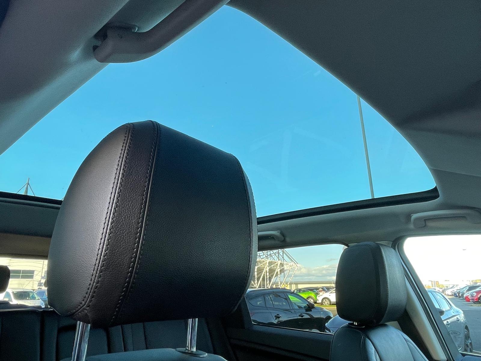 Land Rover Discovery Sport 2.0 TD4 SE Tech SUV 5dr Diesel Manual 4WD Euro 6 (s/s) (180 ps)