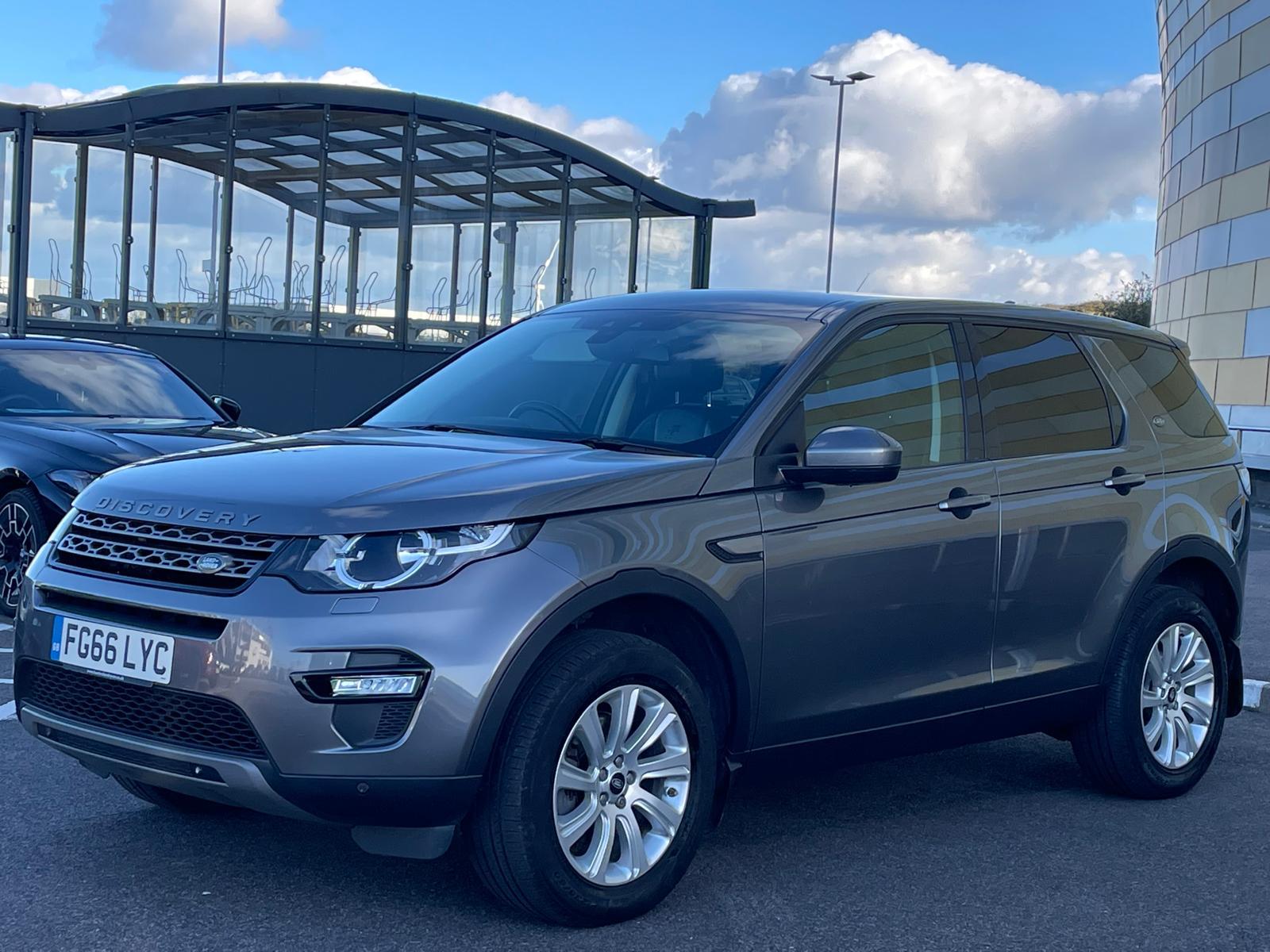 Land Rover Discovery Sport 2.0 TD4 SE Tech SUV 5dr Diesel Manual 4WD Euro 6 (s/s) (180 ps)