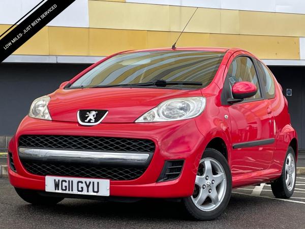 Peugeot 107 1.0 12V Urban Hatchback 3dr Petrol 2 Tronic Euro 5 (68 ps)