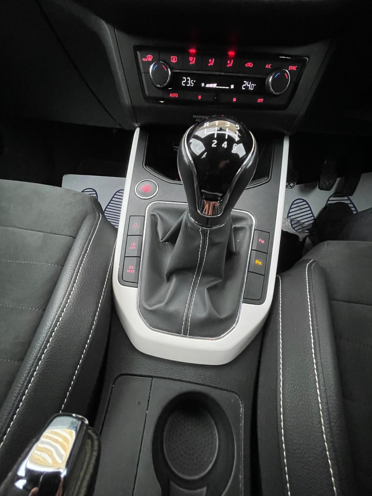 SEAT Arona 1.6 TDI XCELLENCE Lux SUV 5dr Diesel Manual Euro 6 (s/s) (115 ps)