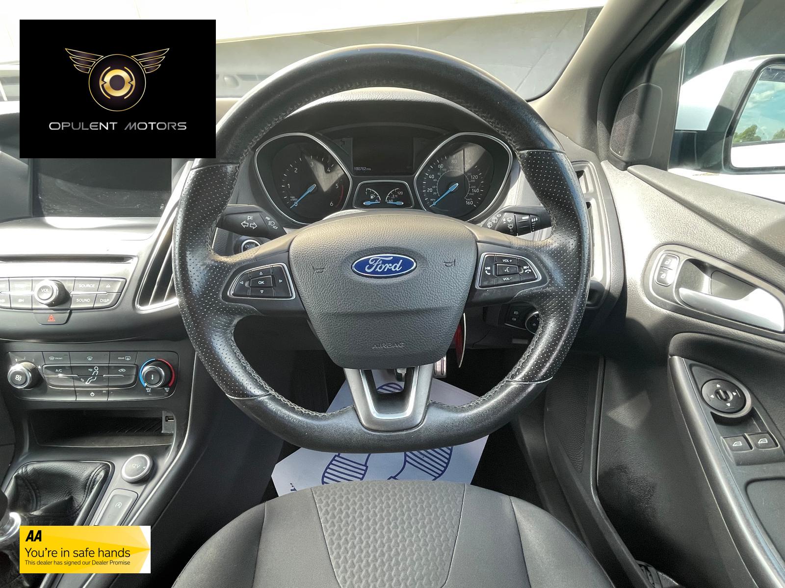 Ford Focus 1.5 TDCi ST-Line Hatchback 5dr Diesel Manual Euro 6 (s/s) (120 ps)