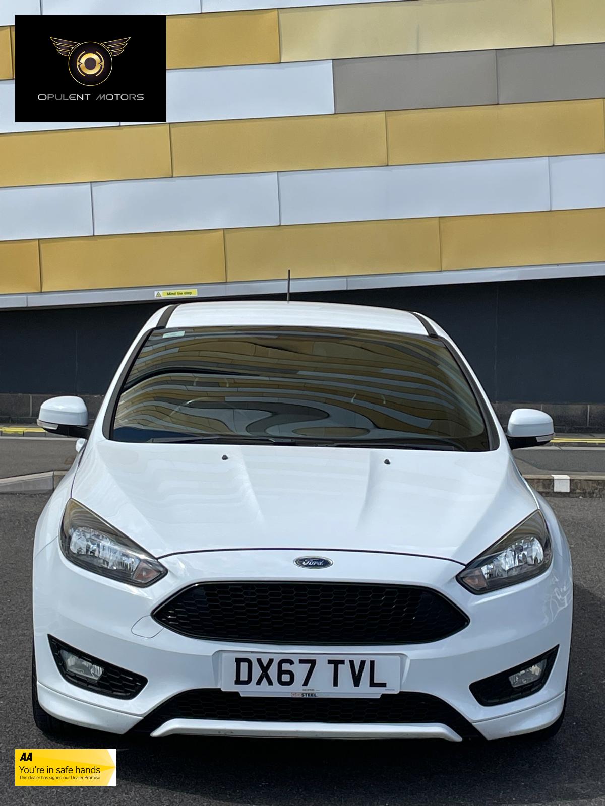 Ford Focus 1.5 TDCi ST-Line Hatchback 5dr Diesel Manual Euro 6 (s/s) (120 ps)